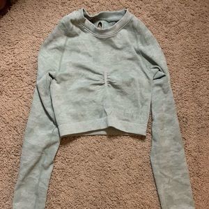 Long sleeve gymshark shirt